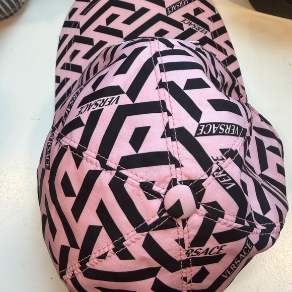 Versace Geometric Pink and Black Cap - Picture 3 of 5